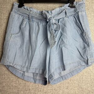 Jolt Denim Blue Women's Shorts Paper Bag Tie Waist Size‎ Med/Large Linen Blend